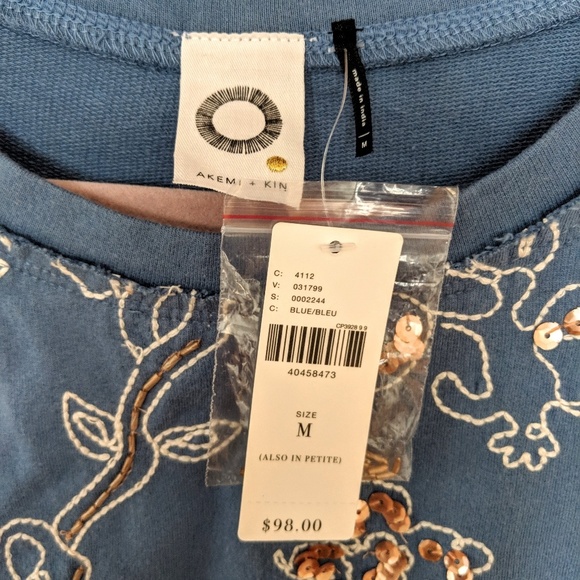 Akemi + Kin top from Anthropologie - Picture 4 of 5